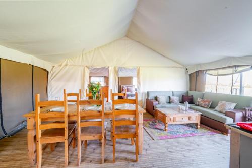 Swift - Sweffling Hall