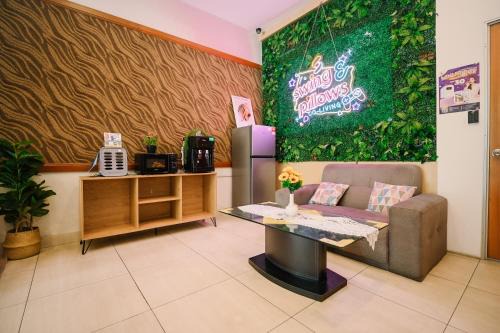 Swing & Pillows - Sky Star, KLIA 1 KLIA 2, Sepang