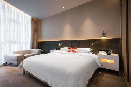 Swisstouches Guangzhou Hotel Residences