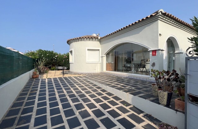T-0120; beautiful small villa 800m from sand beach