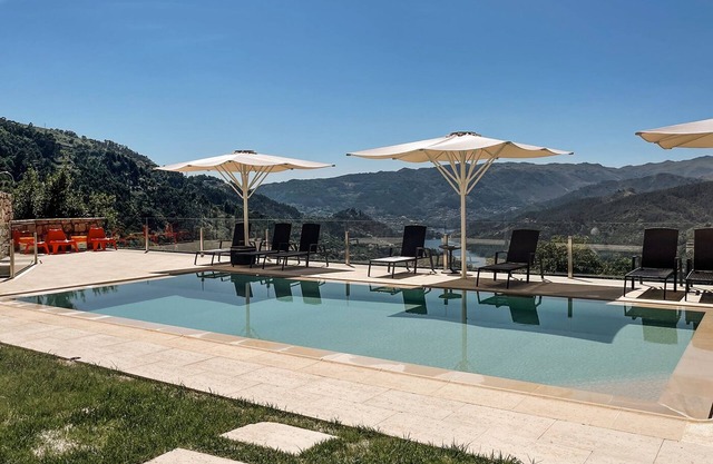 T2 - House Summer | 04