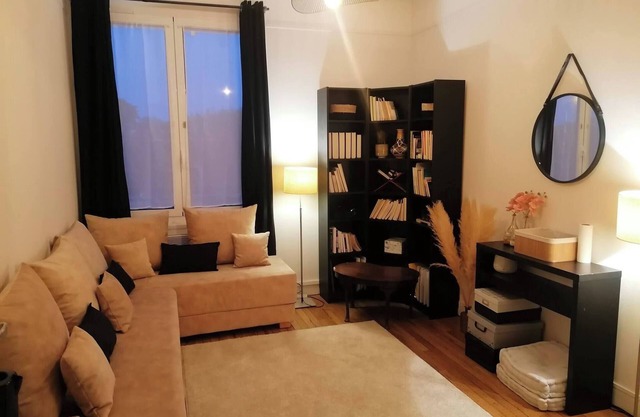 T4 Apartment Near Orly
