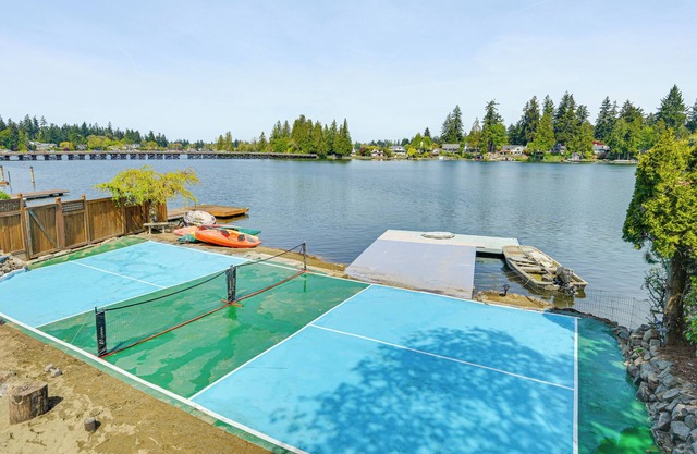 Tacoma Home on Steilacoom Lake w/Dock!