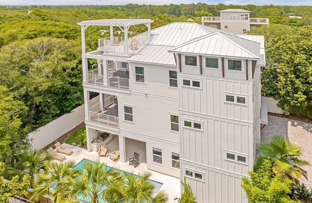 Tailwinds & Tides | Heated Pool | Game Room | Rooftop Deck | Pet Friendly