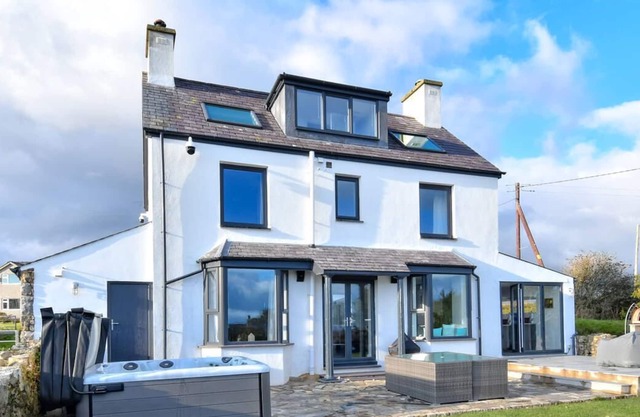 Talfor in the beautiful Pwllheli