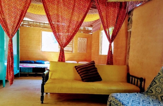 Tall dick! Charming little house in the middle of the Golden Lion Mico Reserve