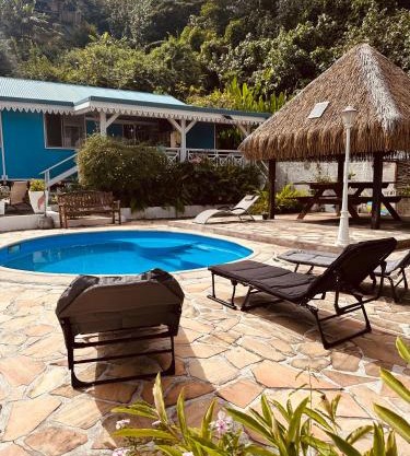 Tamaru Nui Ninamu 3 chambres 2 à 9 couchages et Studio 1 ch