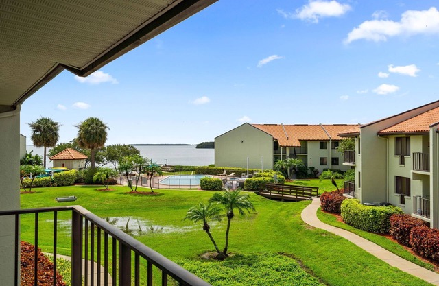 Tampa Bay Views, Resort Pool & Hot Tub