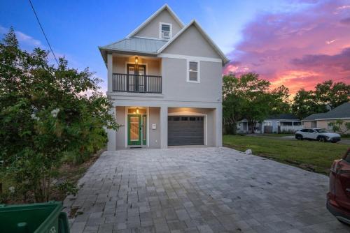 Tampa Hyde Park - Spacious 4 Bedroom & Walk to Hyde Park Village!