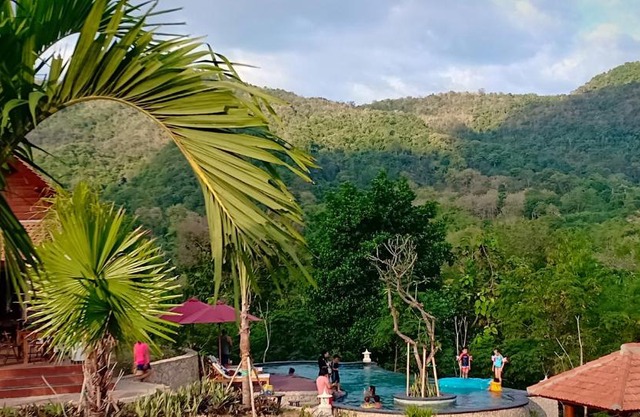 Tanjung Lima Villas Labuan Bajo