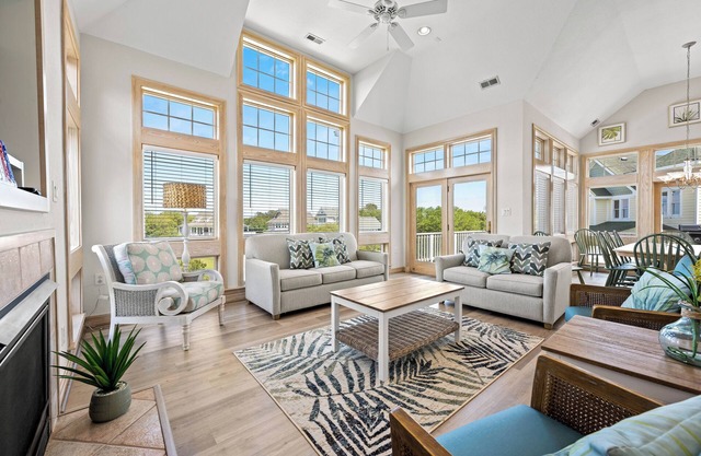 Taproom's Landing: Hot Tub, Community Pool nearby, Close to Beach