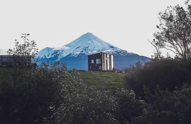 Taranaki Creekside KEA by Tiny Away