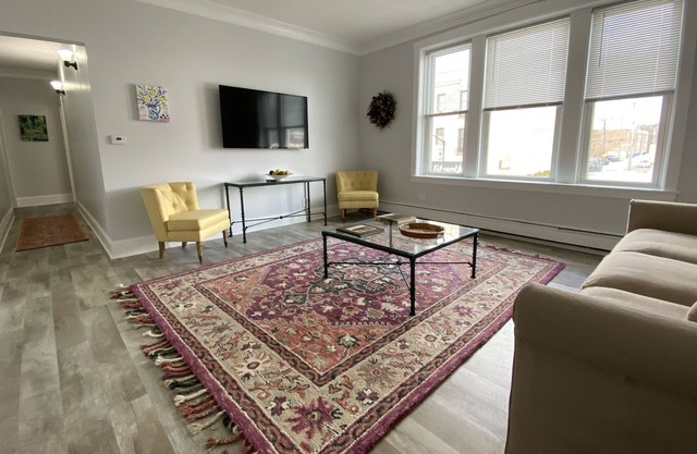 Taste of Provence-Extended Stay, W/D&DW, 2BR, Pets