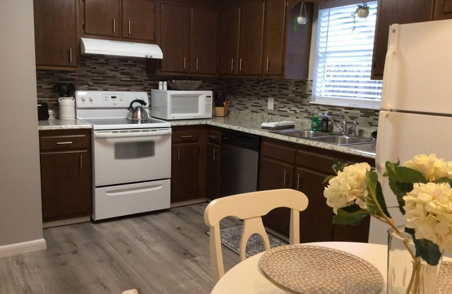 Tastefully Decorated 2 Story Townhouse provides a very comfortable stay
