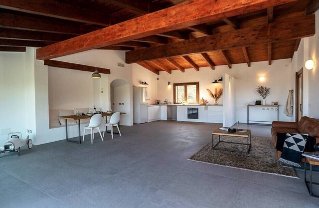Tavolara Sunrise House