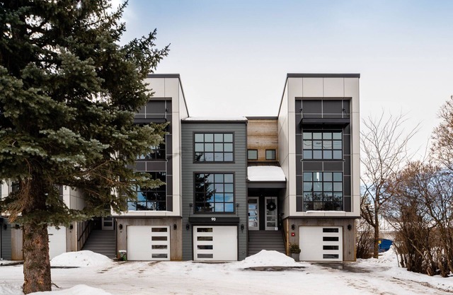 Teddys Townhouse- New Modern Townhome in Belgrade with lots of natural light!