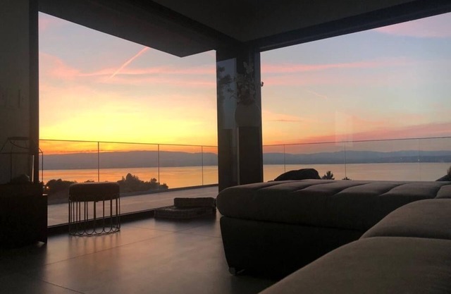 tElegant villa with pool, between lake and mountains - Évian-les-Bains.