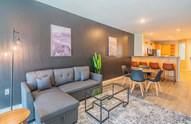 Tempe ASU Getaway | Pool, Gym, Parking & W/D