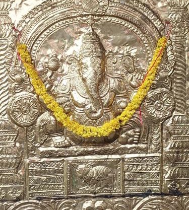Temple View Guest House Non AC and No Car Parking Near Kamatchi Amman Temple