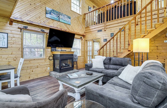 Tennessee Mountain Cabin ~ 18 Mi to Knoxville!