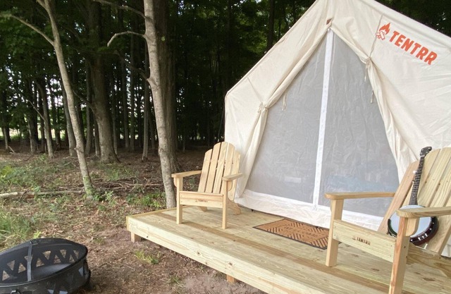 Tentrr Signature Site - Sleeping Bear Dunes - Sleepy Bear Den