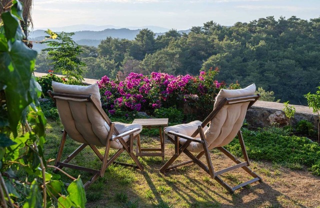 Teos Retreat Houses - Passiflora
