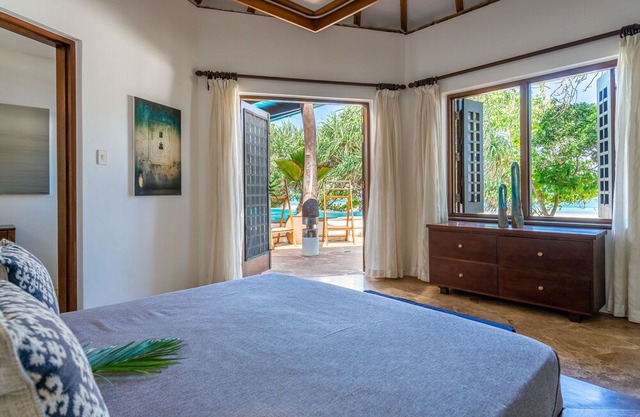 Tequila Sunrise Beach Villa - Diani Beach - Kenya