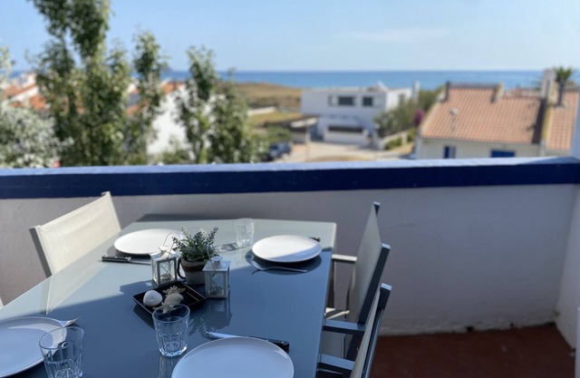 TER 31C - Renewed, sea views, A/C and with pool