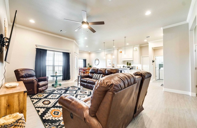 Texas Home w/Hot Tub: 3 Mi to Downtown Canyon!