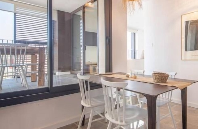 th56e apartamentos murmur la nit