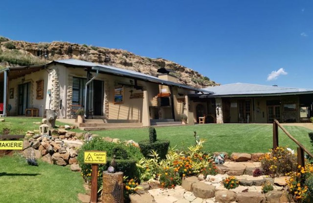 Thaba Lapeng Mountain Escape