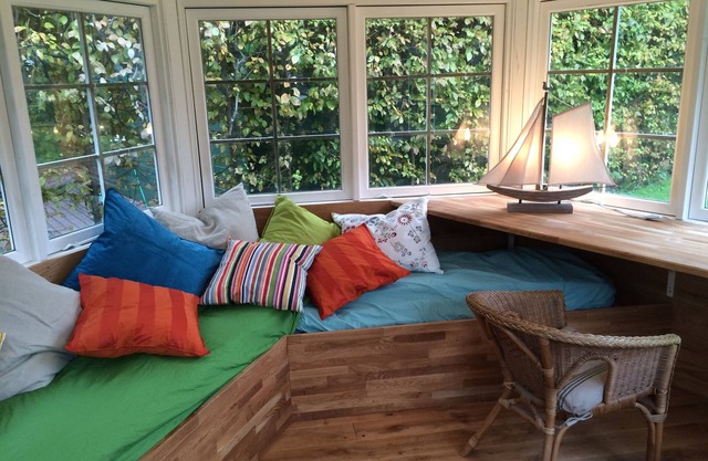 Thatched semi-detached house with two bedrooms