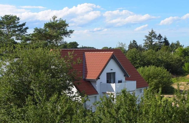 thatched house, direct sea view, idyllic location in vacation region Usedom