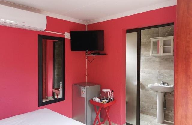 Thavhani Guest House