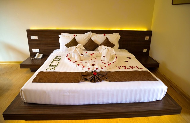 Thazin Palace A Hotel