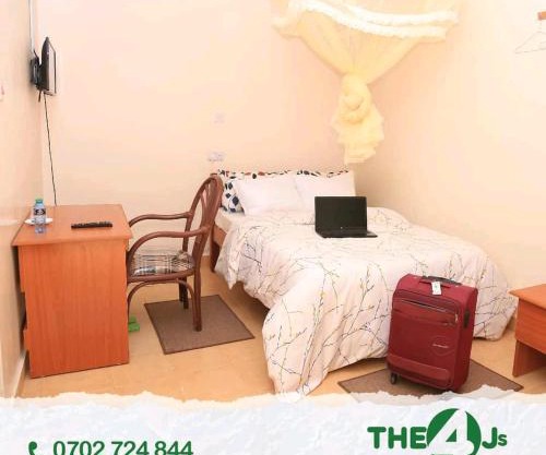 The 4 JS Bed and Breakfast Emali