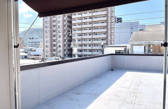 The 4th floor 108 is reserved along the arcade - Lumiere Tamachi 4F /Takamatsu Kagawa