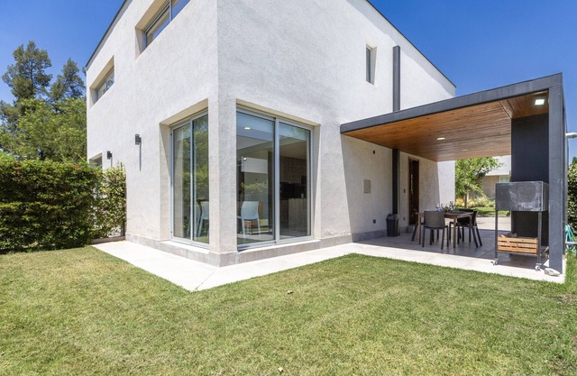 The Acacia Lodge: Elegant Lodge 7