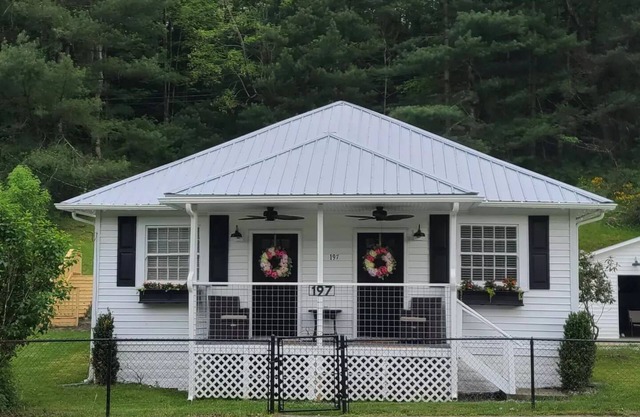 The Adkins House ATV Lodging