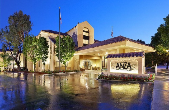 The Anza – a Calabasas Hotel