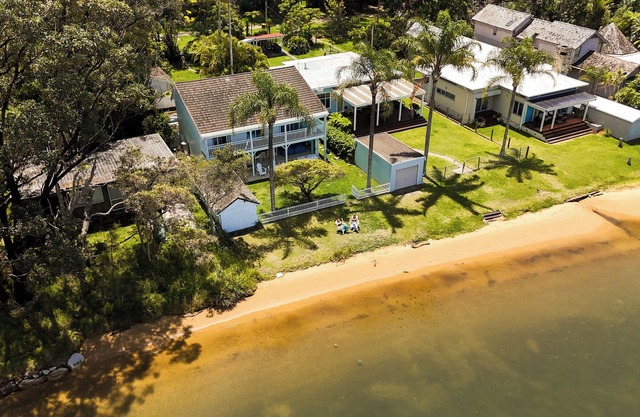 The Beachfront, Dangar Island
