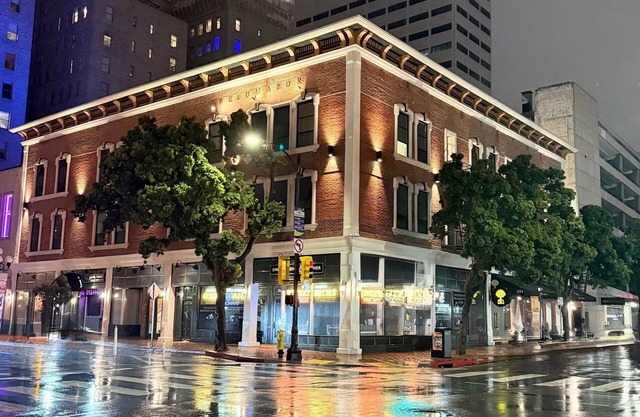 The Beau Downtown San Diego Gaslamp Quar