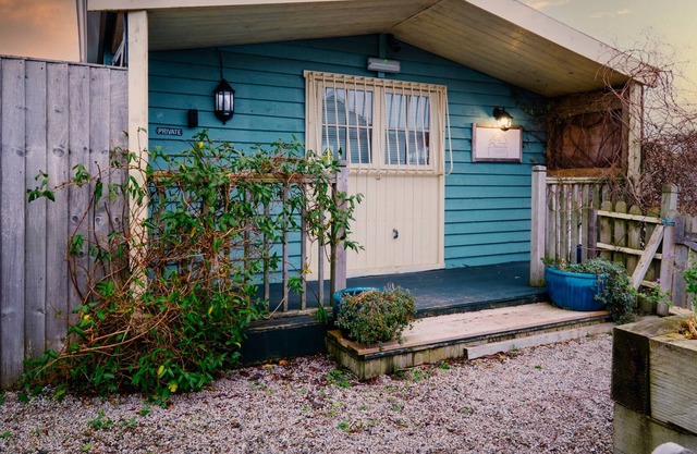 The Beauty Shed - Private hot tub
