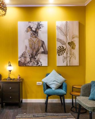 The Belfort Townhomes - Lux Salon