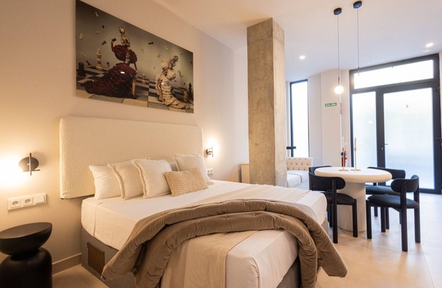 The Benicalap Apartment 04 by Florit Flats