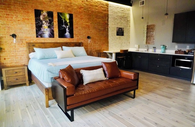 The Benjamin Hotel
