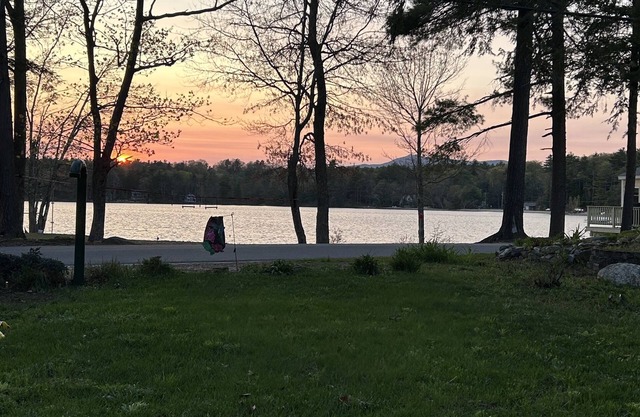 The Best Summer Lakeside Cabin in NH - The Jaffery, NH Gem