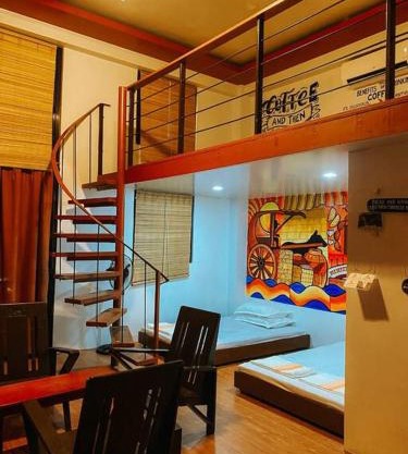 The Bistro House - Govantes Guesthouse