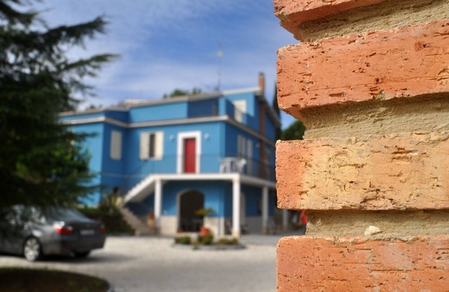 The Blue House in the Heart of Sicily between Piazza Armerina and Caltagirone