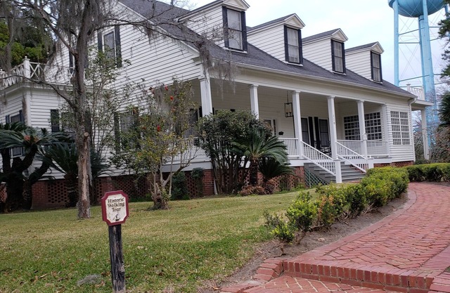 The Budd-Pafford House: The Rose Room